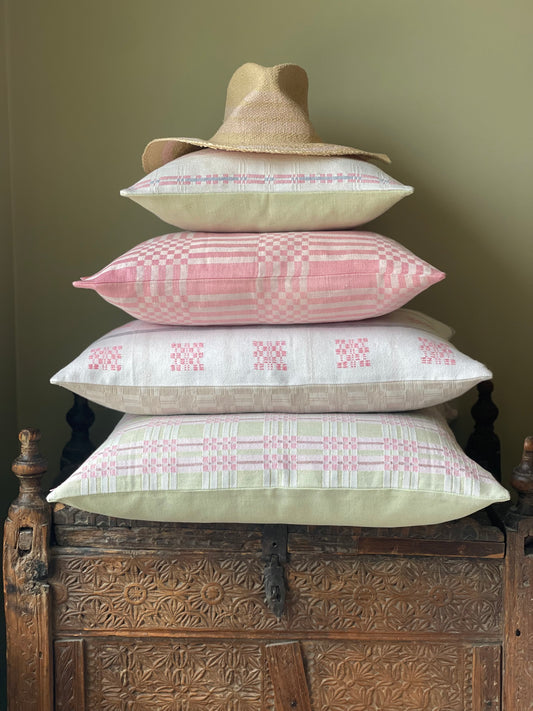 REMO Pink & White